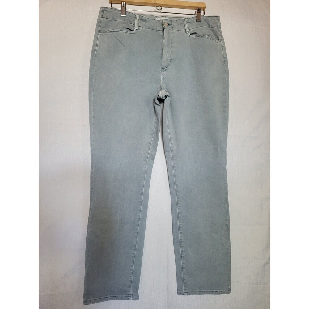PAIGE Women's Brigitte Jeans Denin Straight Leg 31 VTG Light Green